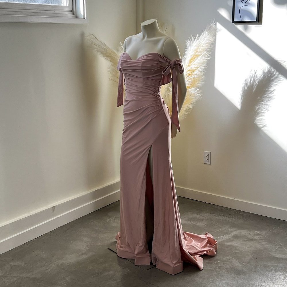 Cinderella Divine CD943